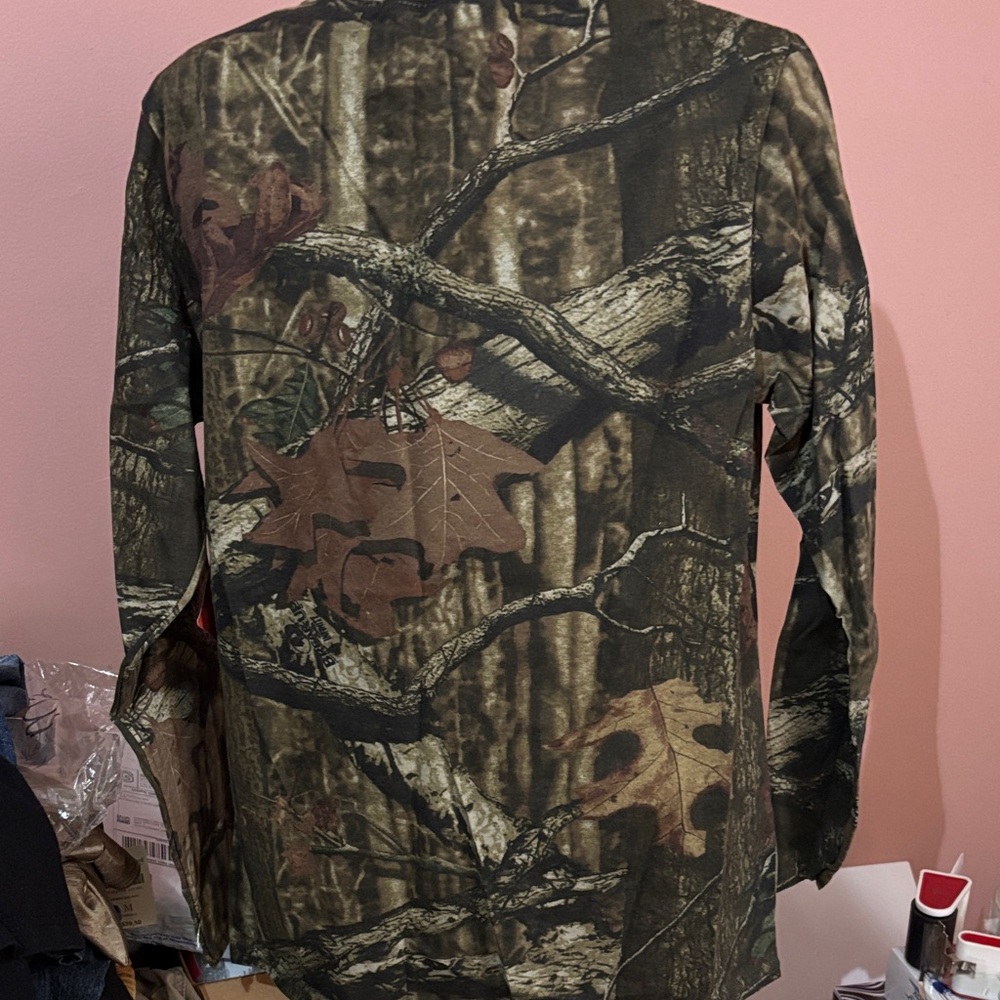 Mossy Oak Long Sleeve Camouflage Tee with Pink Logo NWTS - Picture 2 of 8
